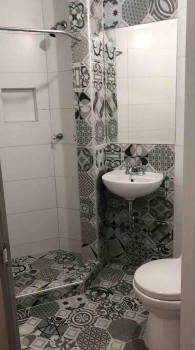 Departamento Jacuzzi Miraflores Ліма Екстер'єр фото